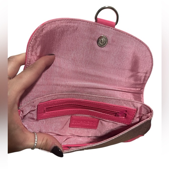 NWT Express clutch/wristlet - bright pink with rhinestones. Y2K style, mod - Picture 4 of 12